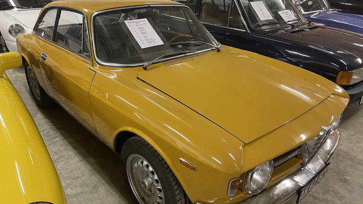Alfa Romeo Giulia GT 1300 Junior