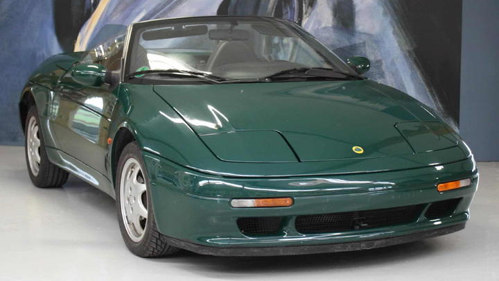 Lotus Elan M100