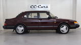 Saab 900 i