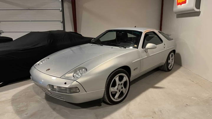 Porsche 928 s