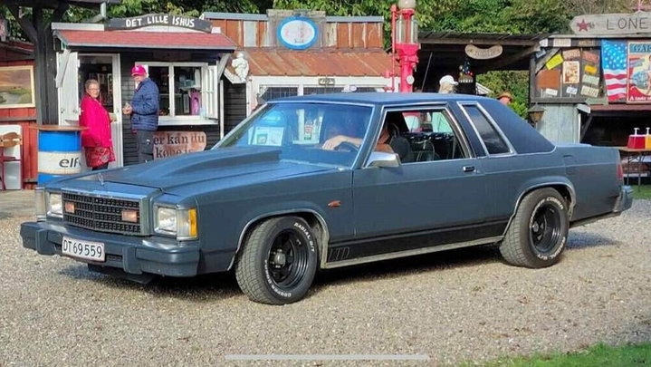 Ford LTD II