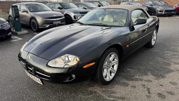 Jaguar XK 8 4,0 Convertible aut