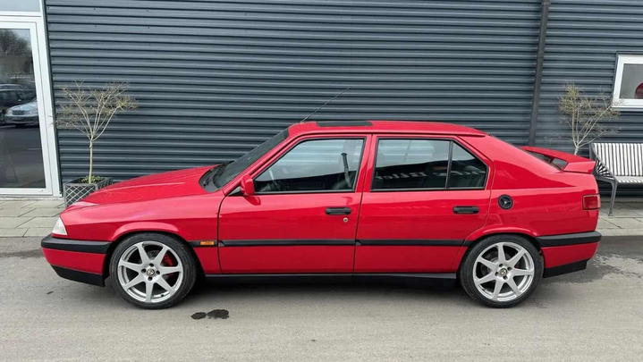 Alfa Romeo 33 16v S
