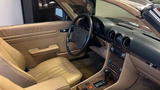 Mercedes-Benz SL-Class SL-Klasse (R107) SL 560
