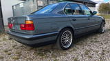 BMW 5 Series E34 525i