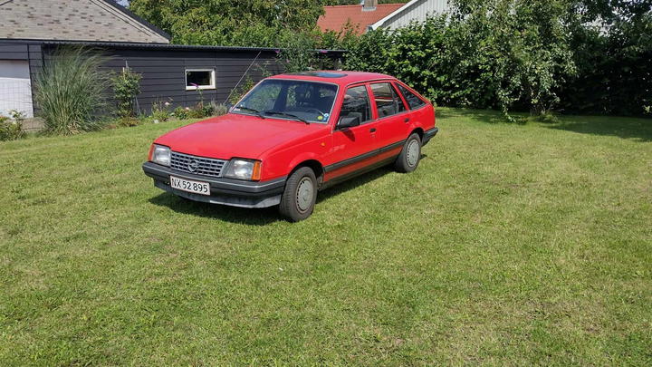 Opel Ascona c cc