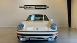 Porsche 911 2,4 Targa 2d