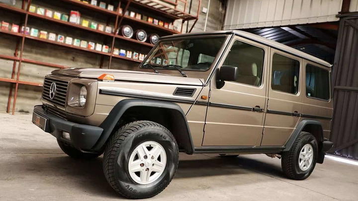 Mercedes-Benz G-Class G-Klasse 300GD