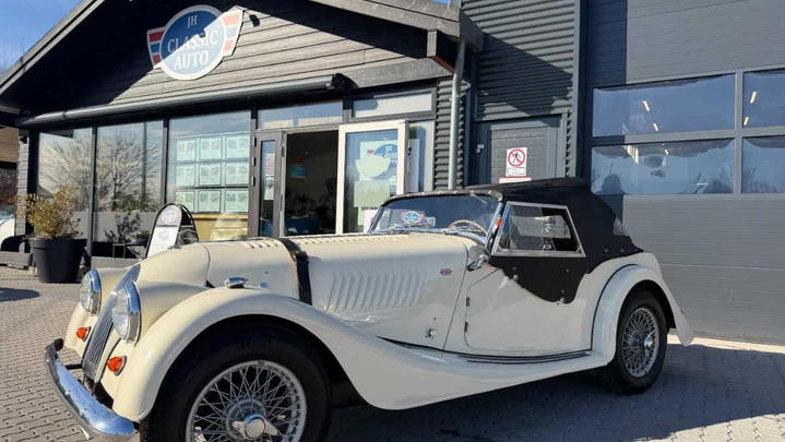 Morgan Plus 4 cabriolet