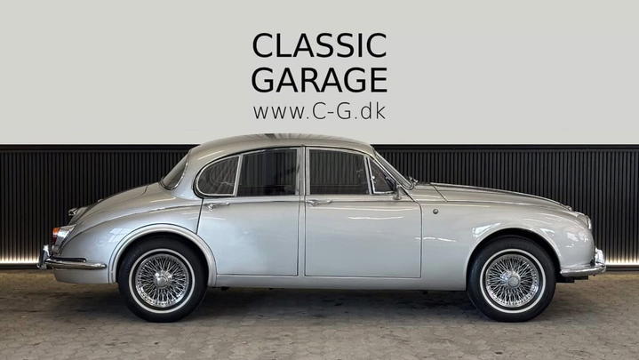 Jaguar 340 MK2 med overdrive