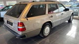 Mercedes-Benz E-Class E-Klasse (W124) 300 Te 4-Motion 7 Personers