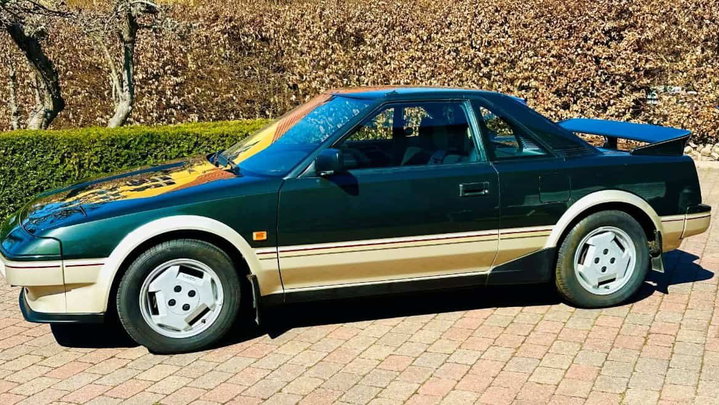 Toyota MR2 AW11