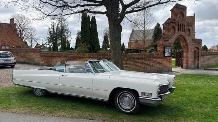 Cadillac DeVille Convertible 472 cui V8