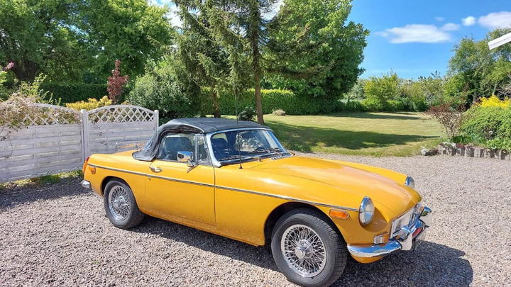 MG B cariolet