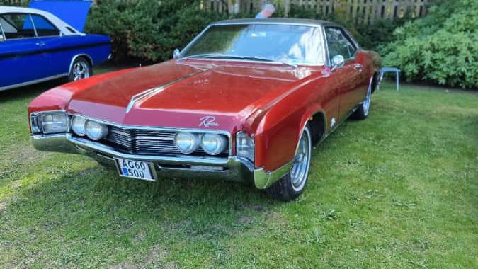 Buick Riviera 430