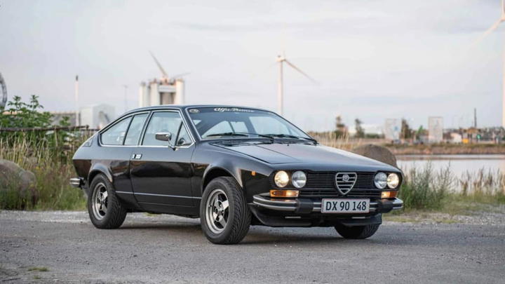 Alfa Romeo Alfetta GTV 2000