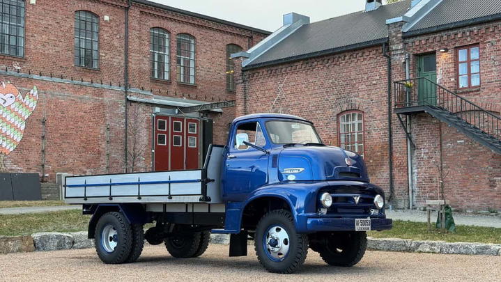 Ford Trucks C500 COE