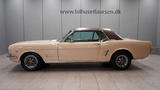 Ford Mustang v8
