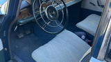 Mercedes-Benz 220-280 (W111) Heckflosse