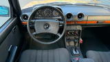 Mercedes-Benz 200-300 (W123) 230 TE