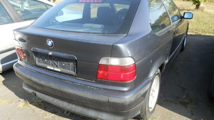 BMW 3 Series E36 316 i compact Open air