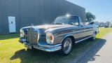 Mercedes-Benz 220-280 (W111) cabriolet