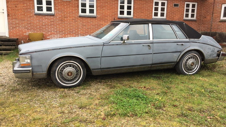 Cadillac Seville notchback