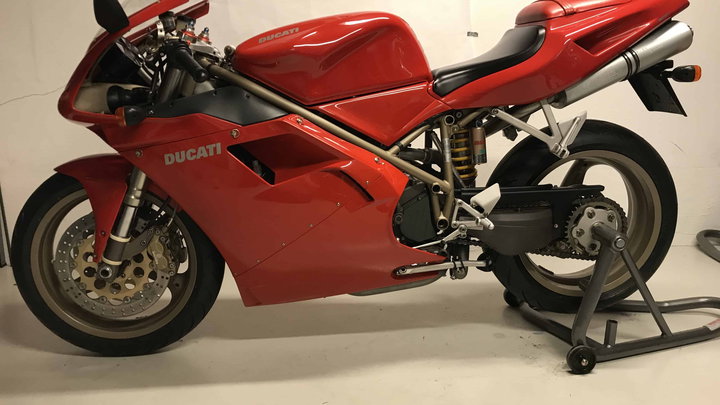 Ducati 916 Biposto