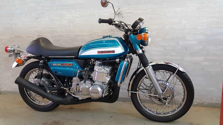 Suzuki GT750