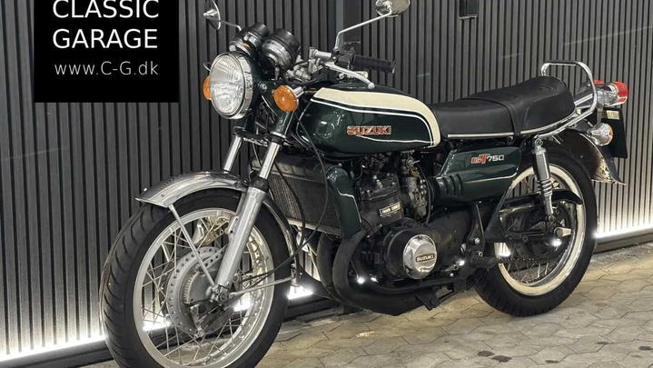 Suzuki GT750 "Vandbøffel"