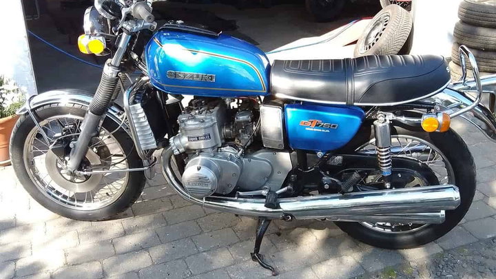 Suzuki GT750
