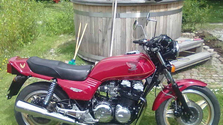 Honda Super Sport (CB900F) a.k.a. 919 CB900F