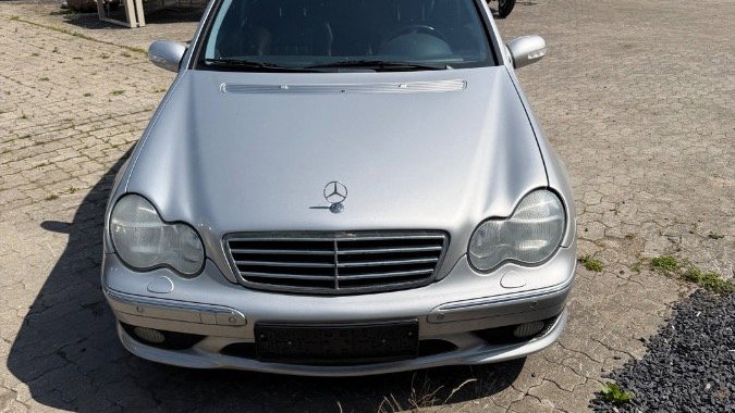 Mercedes-Benz C32 C-Klasse (W202) AMG