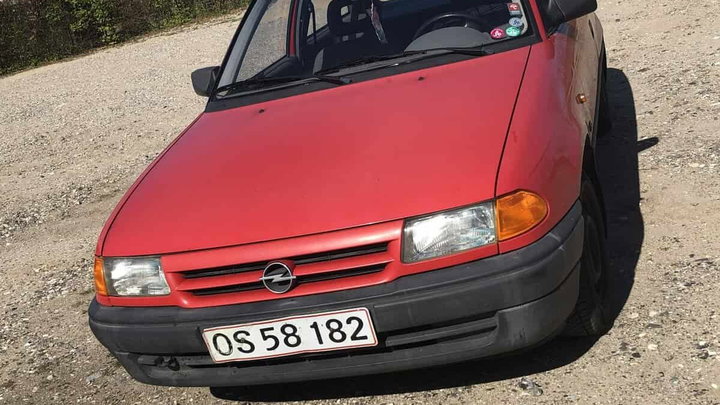 Opel Astra 1,6 i