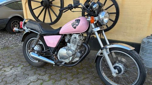 Suzuki GN250