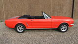 Ford Mustang Cab