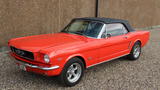 Ford Mustang Cab