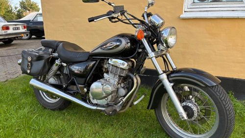 Suzuki GZ250 Marauder