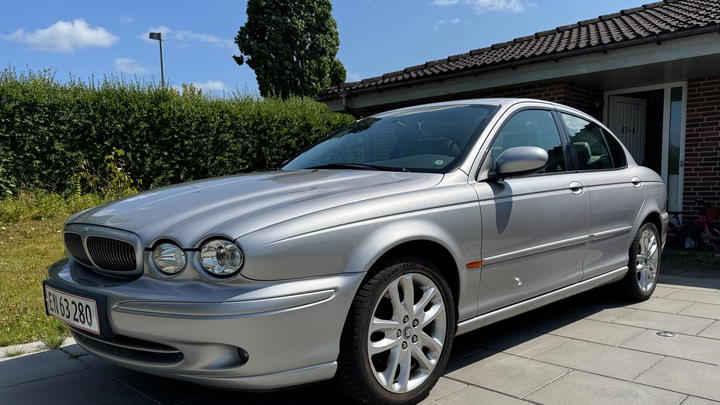 Jaguar X-Type 2,5 awd