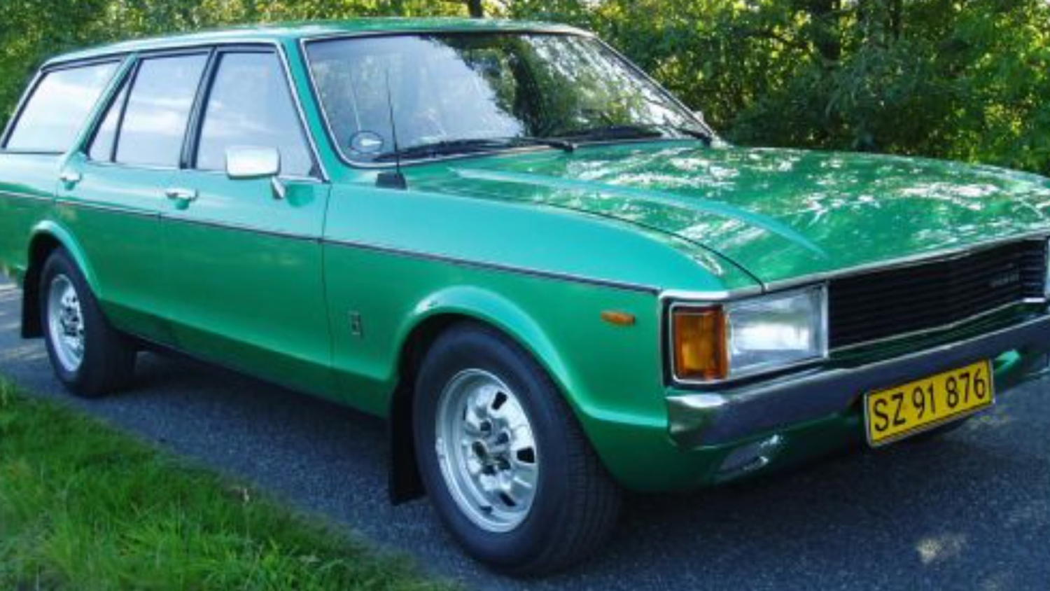 Lass Browser Ford Granada Van | Klassikermarkedet