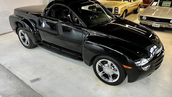 Chevrolet SSR 6,0LS2 V8 Automatgear