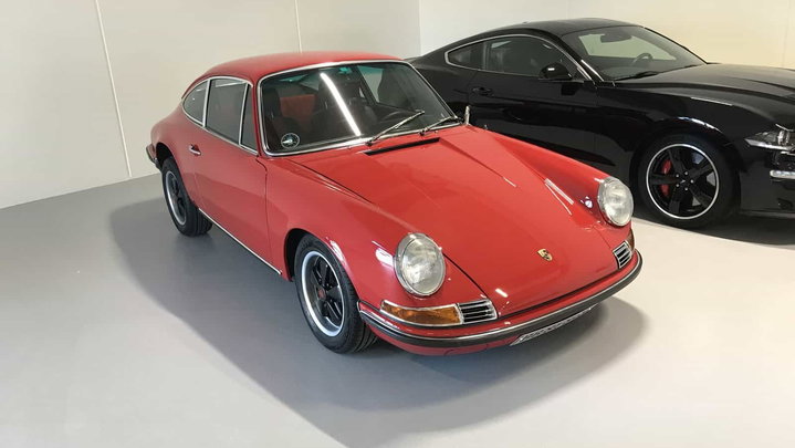 Porsche 911 2,2T F-model