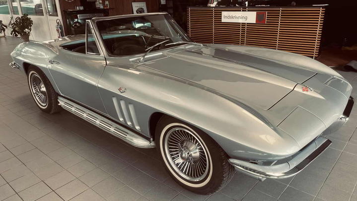 Chevrolet Corvette C2 5,4 V8 327cui. Sting-ray Roadster