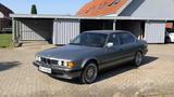 BMW 735 E32 i
