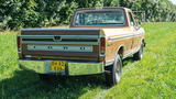 Ford F-250 Camper special