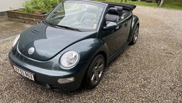 Volkswagen Beetle VW Bobbel New Cabriolet