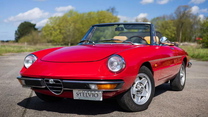 Alfa Romeo Spider 2000 Veloce