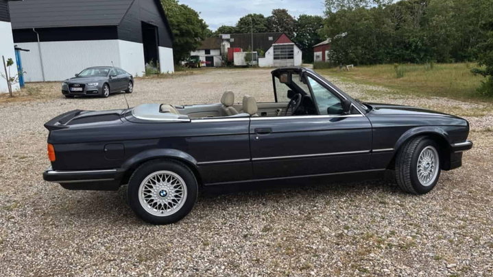 BMW 3 Series E30 325i Cabriolet