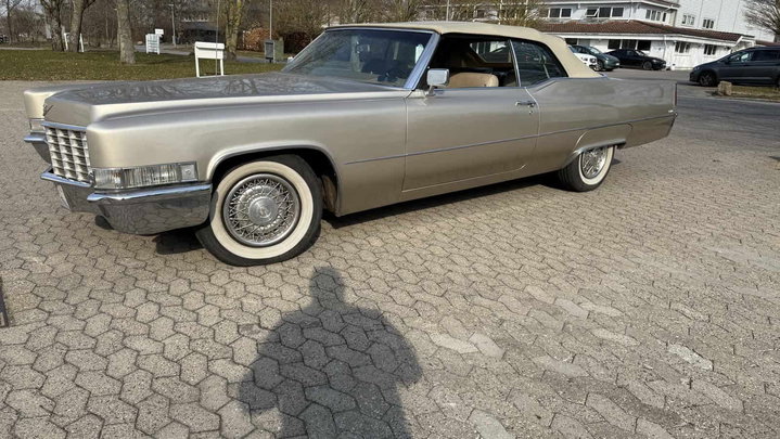 Cadillac DeVille Coupé cabriolet